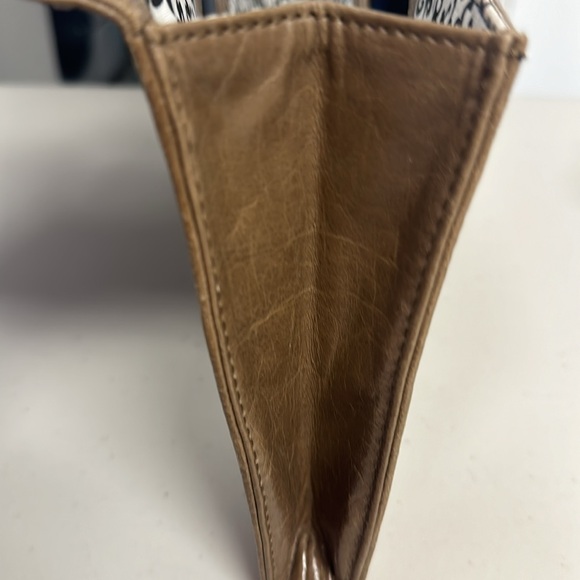 Hobo international Katrina tan patent leather clutch - Picture 14 of 14